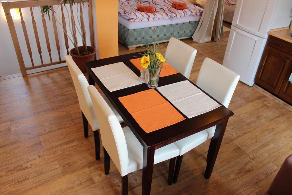 Apartment Orange Loft